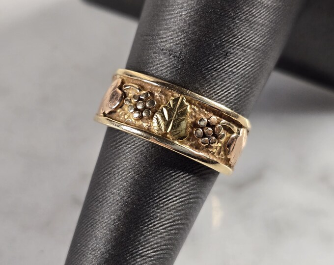 Womens Vintage Estate 14K Gold Grape Leaf Ring 4.5g #E4379