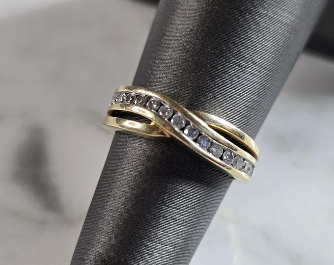 Womens Vintage Estate 10K Yellow Gold Modernist Diamond Ring 2.1g E6917