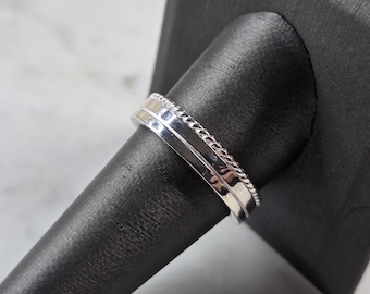 Mens Sterling Silver Wedding Band Ring 6.2g E2334