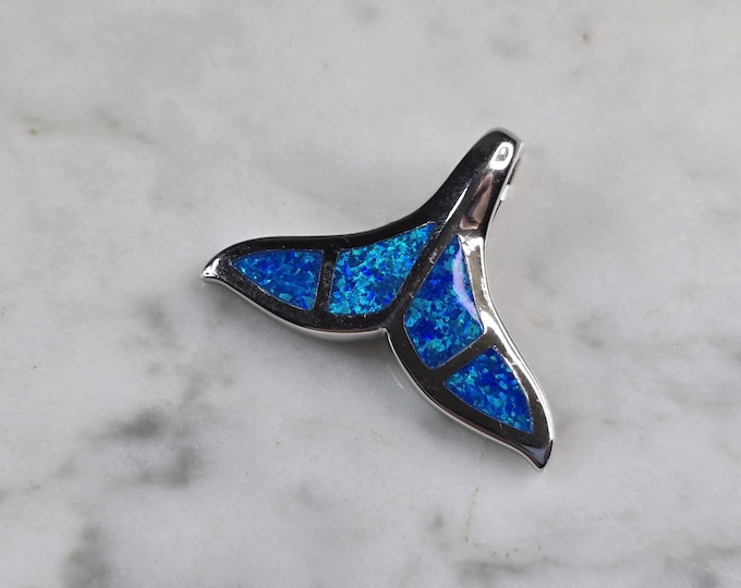 Womens Sterling Silver Blue Opal Modernist Whale Pendant 6.1g E3823