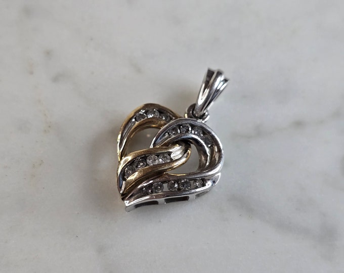 Womens Vintage Estate 10K Mixed Gold Heart Diamond Pendant 3.1g E6587