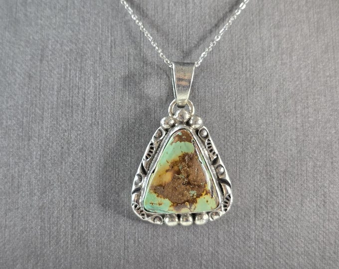 Womens Vintage Estate Sterling Silver Turquoise Pendant Necklace 18.1g E7293