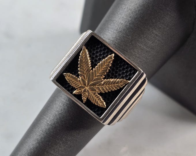 Mens Two Tone Sterling Silver Cannabis Marijuana Pot Weed Band Ring 11.2g E3013