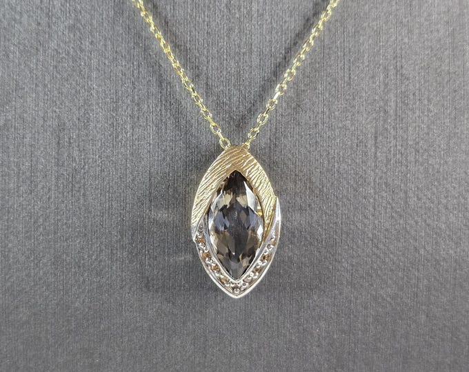 Womens Sterling Silver Gold Tone Modernist Pendant Necklace 5.6g E3480