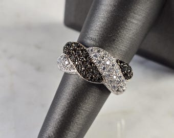 Womens Vintage Estate Sterling Silver Modernist Ring 7.6g E1775