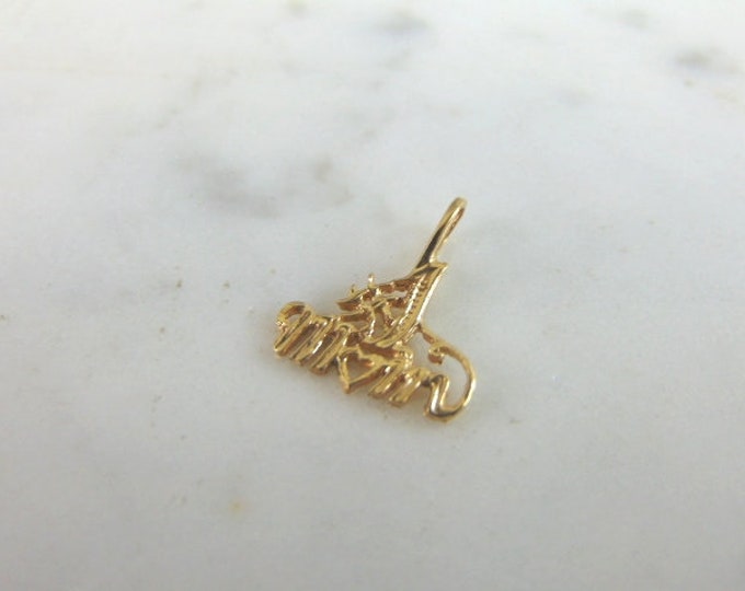 Vintage Estate 14K Gold "#1 MOM" Charm Pendant 0.6g E5938