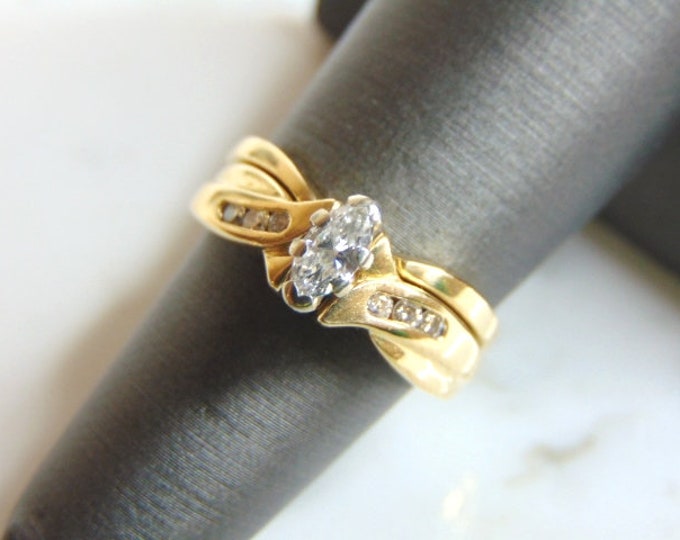 Womens Vintage Estate 14K Yellow Gold Diamond Wedding Ring Set 5.2g E5326