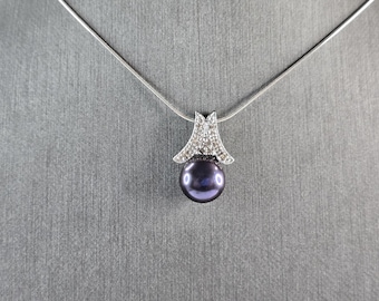 Womens 10K White Gold Diamond Pearl Pendant w/ 14k Necklace #E3514