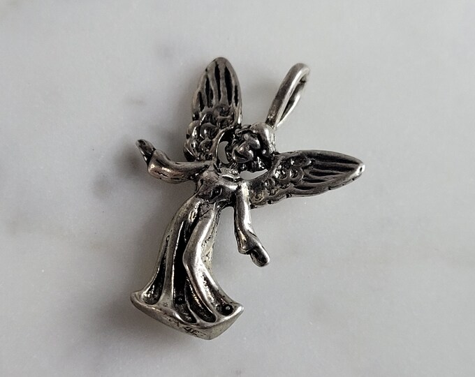 Womens Vintage Estate Sterling Silver Angel Pendant 2.6g E6140