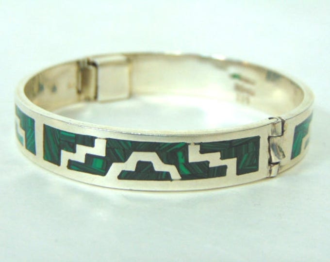 Womens Sterling Silver Bracelet w/ Southwestern Design & Malachite, 43.2g E3033
