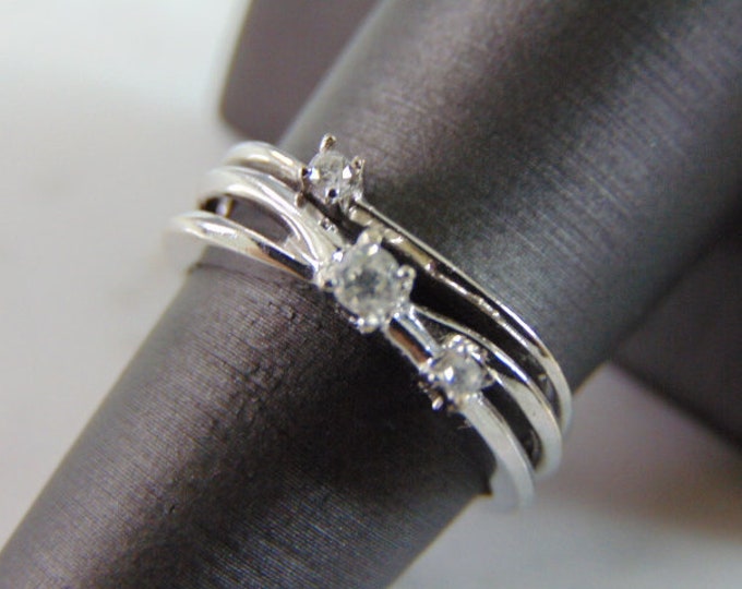 Womens Estate 14K White Gold Diamond Ring 4.6g E4108