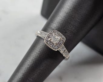 Womens Vintage Estate 14K White Gold Diamond Ring, 3.4g E3432
