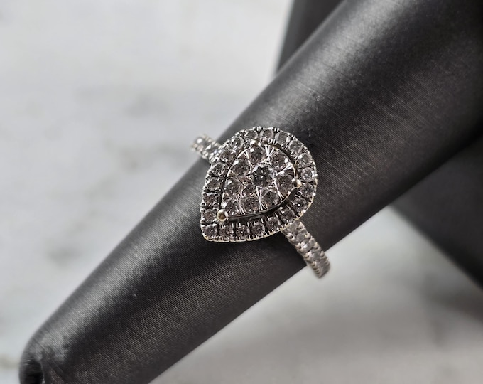 Womens Vintage Estate 14K White Gold Pear Shaped Diamond Ring 3.7g E7855