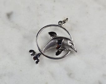 Womens Vintage Estate Sterling Silver Dolphin Pendant 1.5g E7066