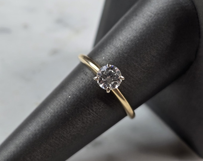 Womens Vintage Estate 14k Gold Diamond Engagement Ring 2.7g E7154