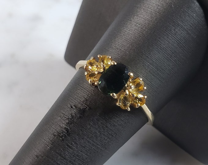 Womens Vintage Estate 14K Gold Diopside Citrine Ring 2.5g E6218