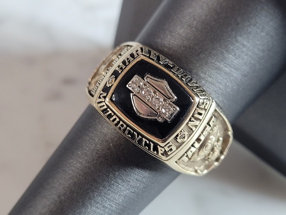 Womens Vintage Estate 10k Gold Harley Davidson Motorcycle Womens Vintage Estate 10k Gold Harley Davidson Motorcycle