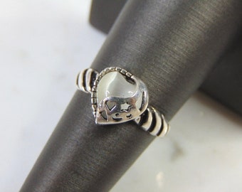 Womens Sterling Silver Fashion Heart Ring 2.4g E2142