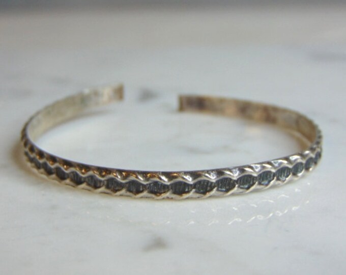 Womens Vintage Estate Sterling Silver Cuff Bracelet 7.6g E5291
