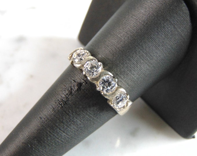 Womens Vintage Estate Sterling Silver Modernist CZ Ring 2.8g E6060
