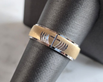 Mens Vintage Estate 14K Yellow Gold Religious Cross Ring 4.4g E7398