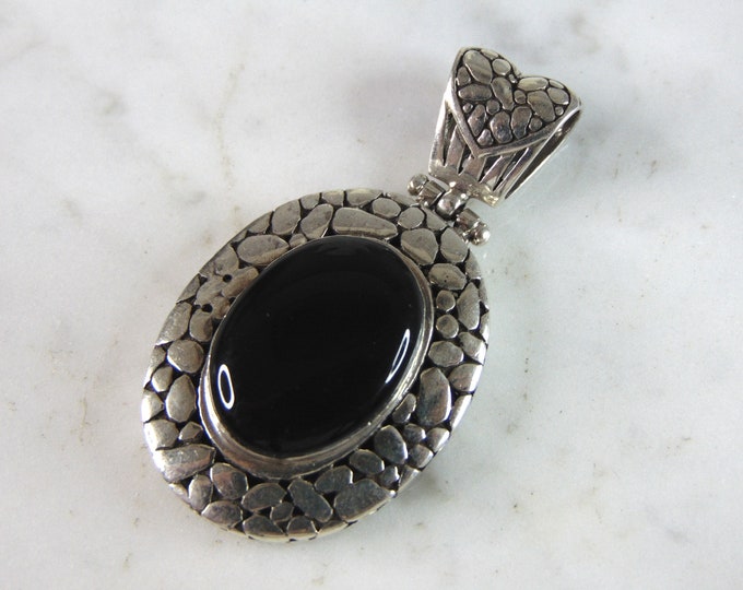 Womens Vintage Estate Sterling Silver Onyx Pendant 12.3g E2645