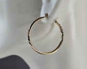 Pr Womens 14K Yellow Gold Hoop Earrings 2.1g E3784