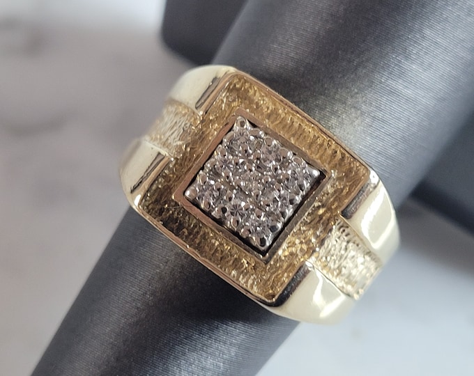 Mens Vintage Estate 14K Yellow Gold Diamond Ring, 8.5g  E6788