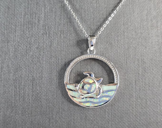Womens Sterling Silver Opal Sea Turtle Pendant Necklace 7.3g E3301
