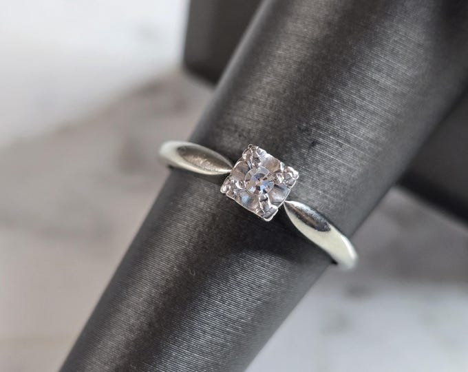 Womens Vintage Estate 14K White Gold Diamond Ring, 2.5g E7471