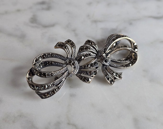 Womens Vintage Estate Sterling Silver Bow Brooch 7.5g E7759