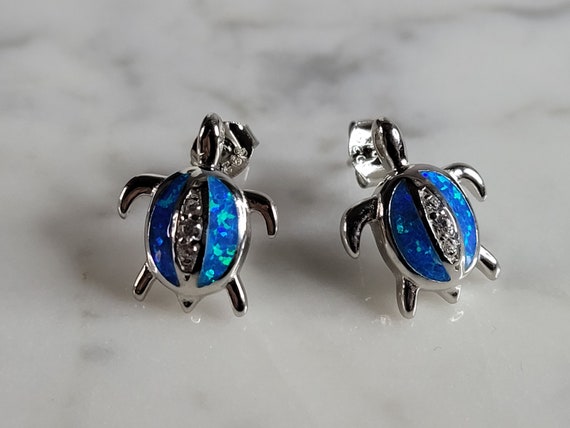 Orecchini a gancio a forma di tartaruga in argento sterling