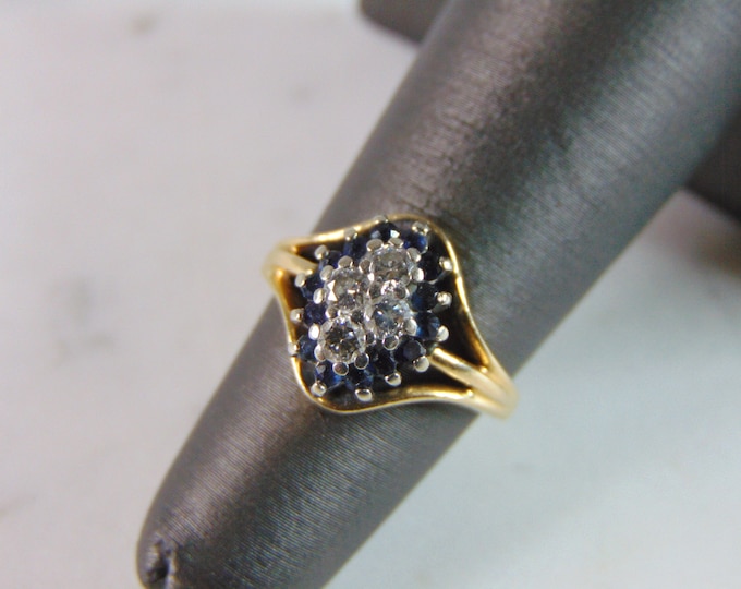 Womens Vintage Estate 14K Yellow Gold Diamond & Sapphire Ring 3.5g E768