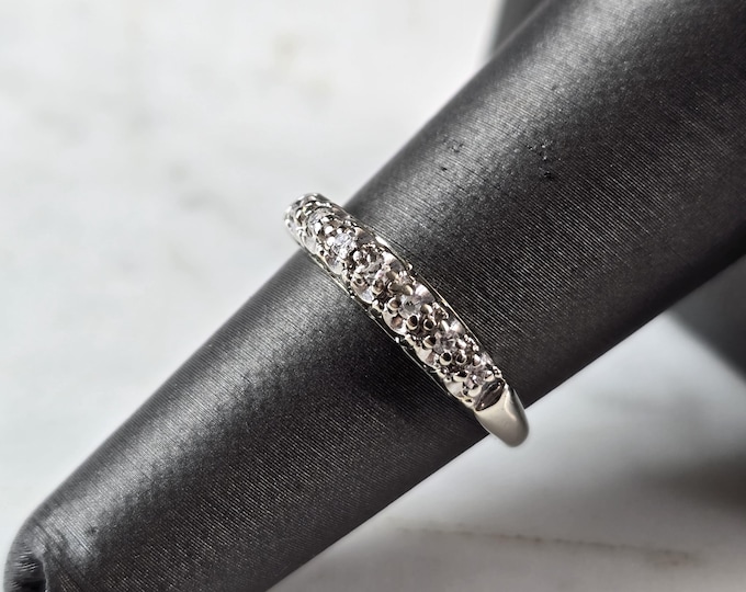 Womens Vintage Estate 14K White Gold Diamond Ring 2.4g #E7261