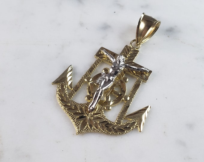 Vintage Estate 10K Yellow Gold Religious Jesus on Cross & Anchor Pendant 6.1g E1094