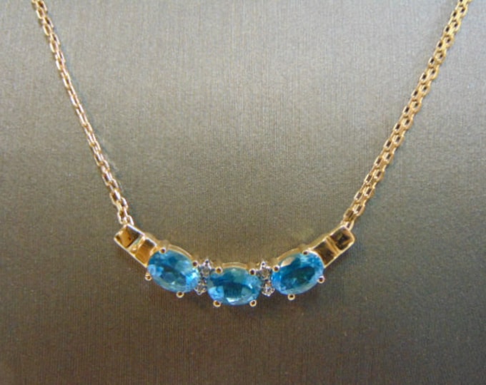 Womens Vintage Estate 14k Gold Necklace Topaz & Diamond Pendant 6.4g #E2423