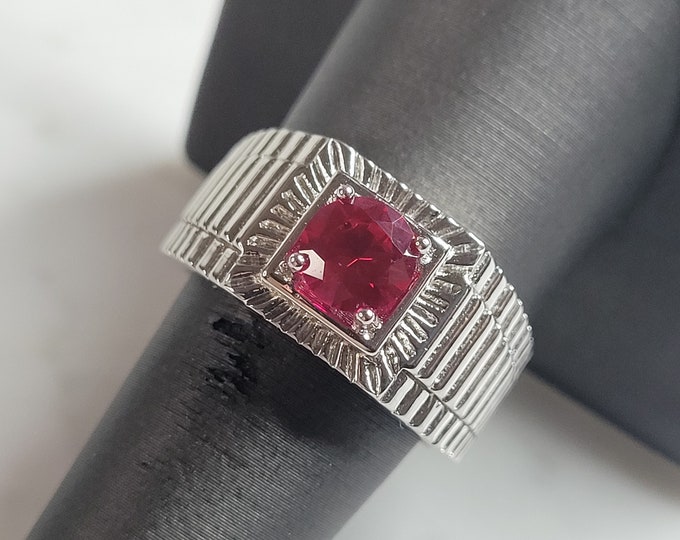 Mens Estate Sterling Silver Garnet Color Ring 10.9g E6142