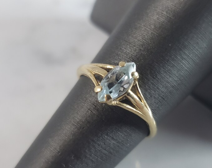 Womens Vintage Estate 14K Yellow Gold Topaz Ring 2.4g #E2730