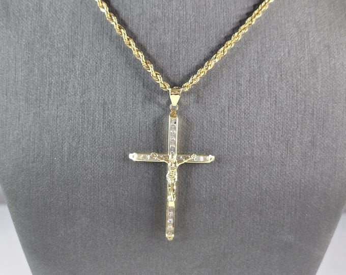 Vintage Estate 10k Gold Jesus Cross Pendant w/ Rope Necklace 6.4g E7386
