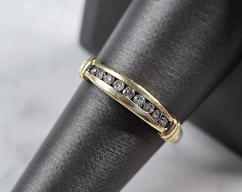 Womens Vintage Estate 10K Yellow Gold Diamond Ring 2.6g #E3373