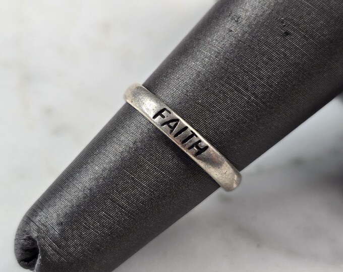 Womens Vintage Estate Sterling Silver Faith Ring 1.2g E7020