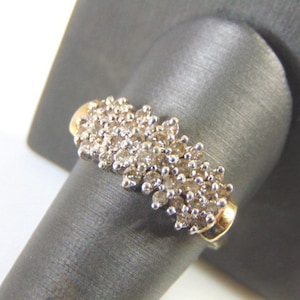 Lovely Women&#39;s Vintage Estate 14K Yellow Gold Diamond Cluster Ring 5.6g E2003