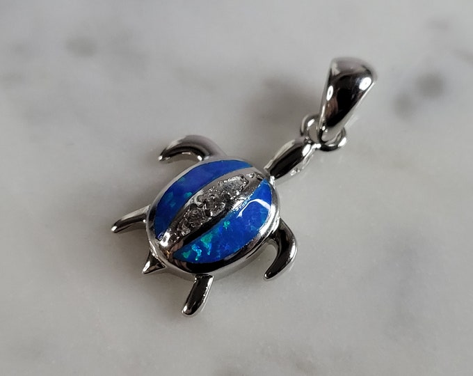 Womens Sterling Silver Blue Opal Sea Turtle Pendant 2.1g E2420