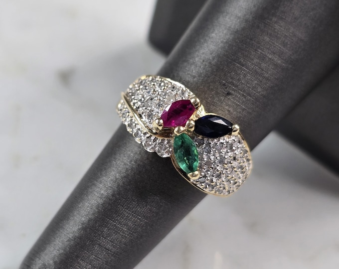 Womens Vintage Estate 10K Gold Multi Stone Diamond Ring 5.6g E3582