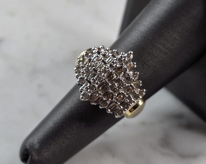 Womens Vintage Estate 14K Yellow Gold Modernist Diamond Cluster Ring 7.8g E5587
