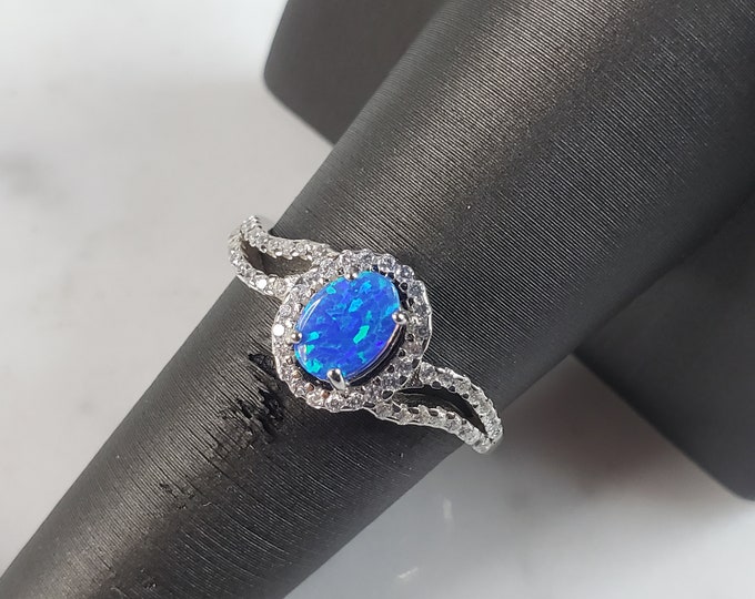 Womens Estate Sterling Silver Modernist Blue Opal & CZ Ring 2.2g E5082