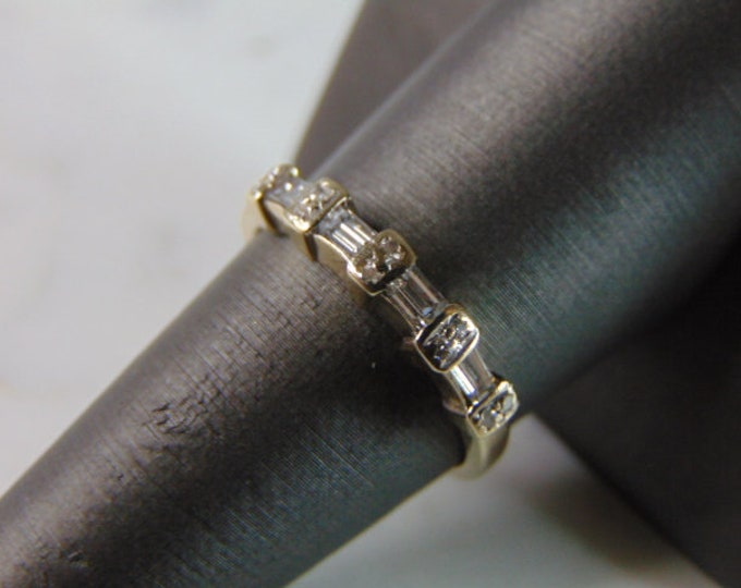 Womens Vintage Estate 18k White Gold Diamond Ring 3.4g  E3908
