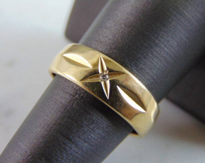 Mens Vintage Estate 14K Yellow Gold Diamond Ring, 5.3g E4115
