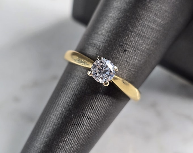 Womens Vintage Estate 18K Yellow Gold Diamond Engagement Ring 3.3g E7735