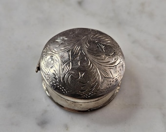 Vintage Estate Sterling Silver Floral Etched Pill Box 13.3g E973